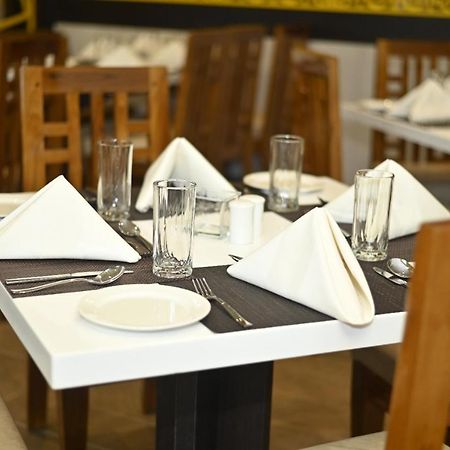 Hotel Rimi International Agartala Exterior photo